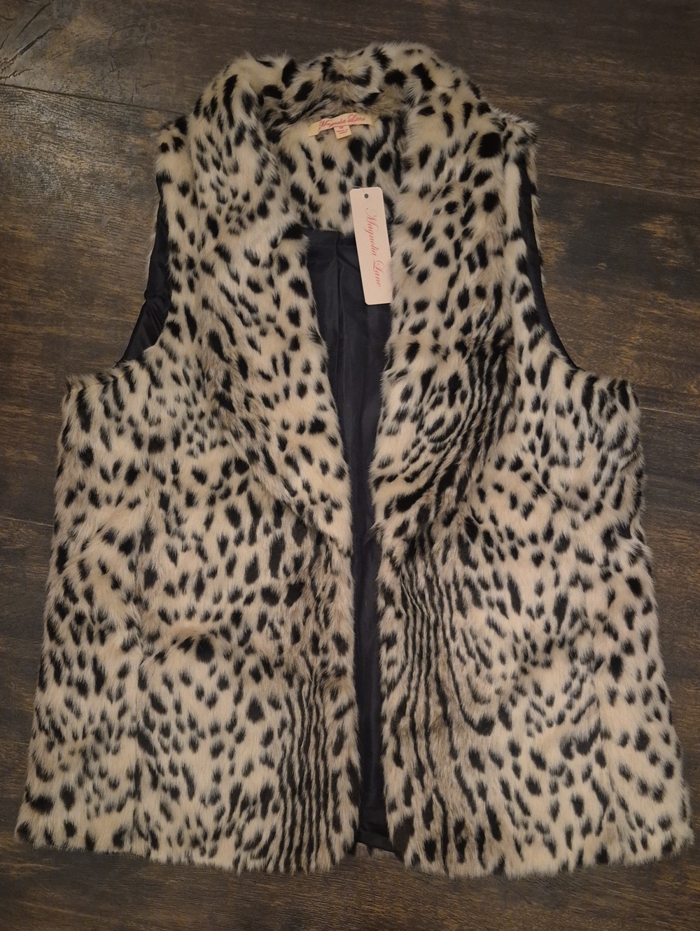 nwt MAGNOLIA LANE faux Leopard Fur Vest M animal Print Sleeveless Jacket